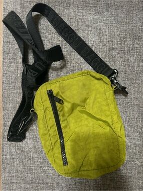Baggu Lime Green Crossbody Sling Bag